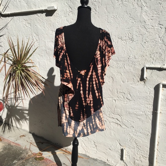 Gypsy tie-dye off the shoulder dress! 🦩 - Picture 5 of 9